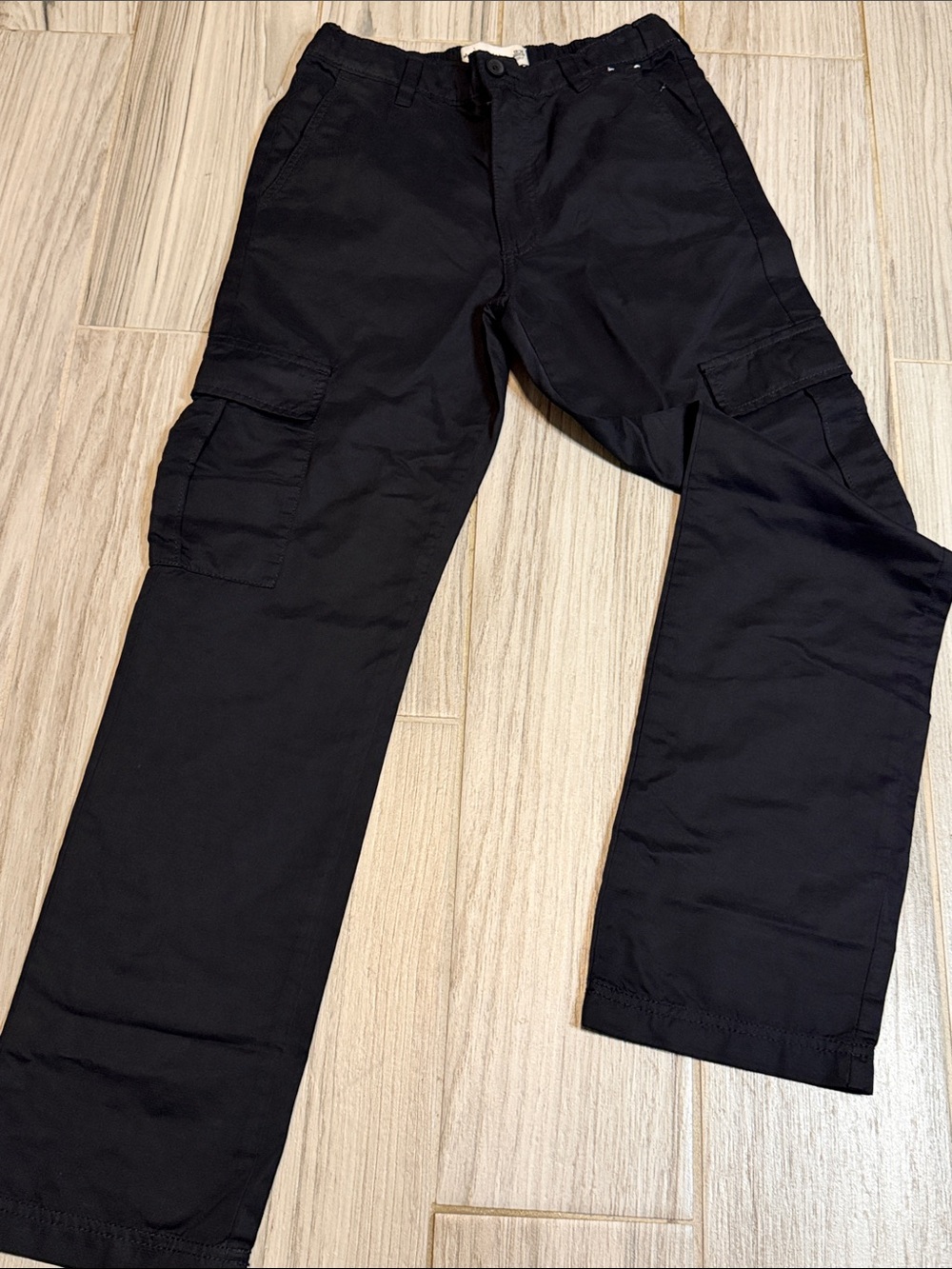 abercrombie kids Black Cargo Pants with Pocket Flaps loose pants